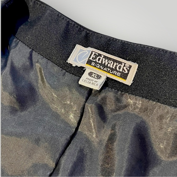 Edwards Signature Black Vest - Picture 10 of 16